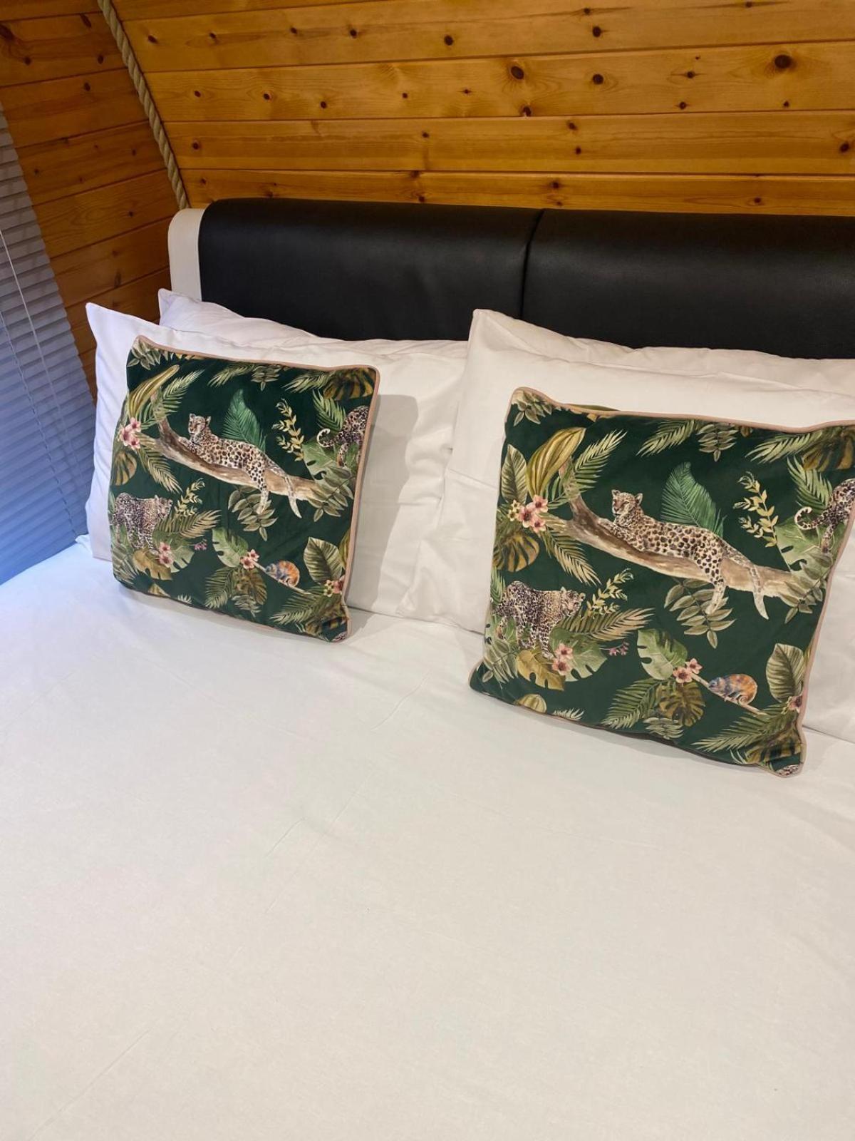 Crabmill Glamping Bewdley Hotel Kültér fotó