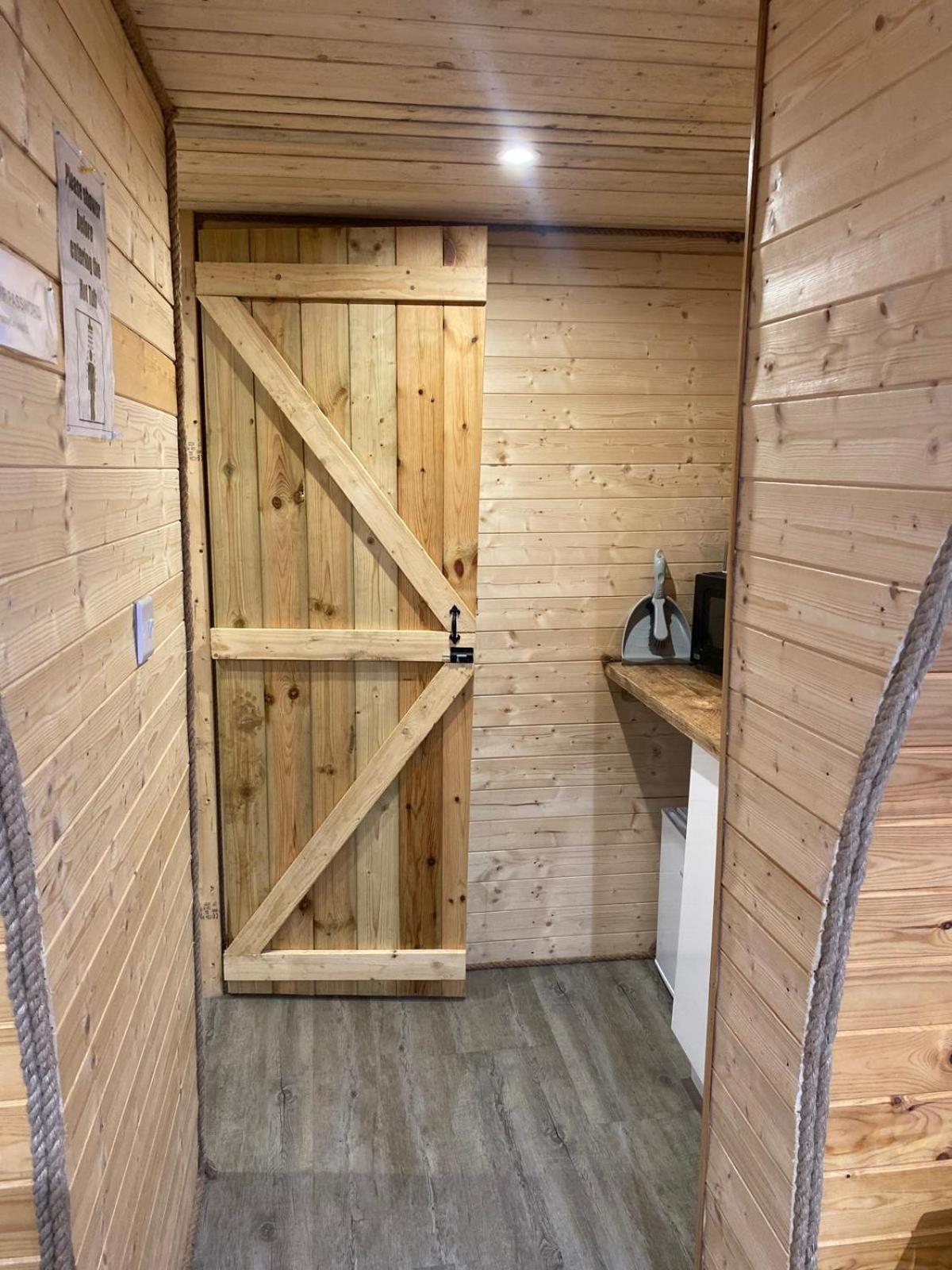 Crabmill Glamping Bewdley Hotel Kültér fotó
