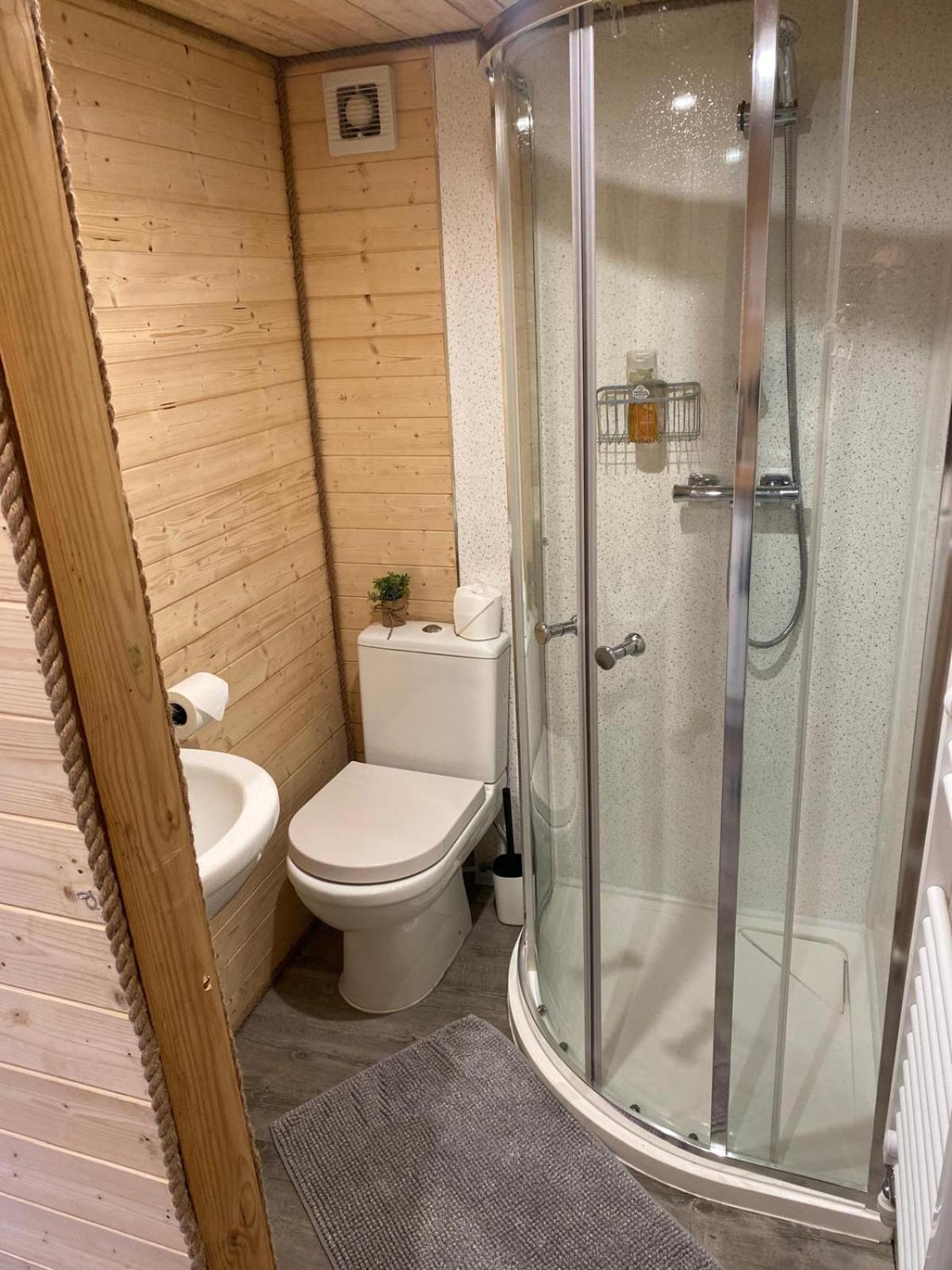Crabmill Glamping Bewdley Hotel Kültér fotó